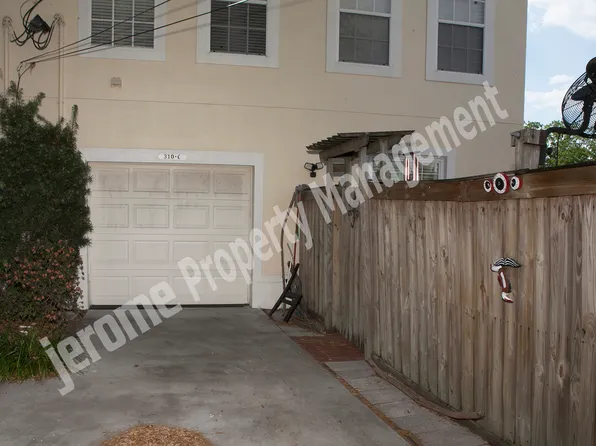 310 S Willow Ave APT C, Tampa, FL 33606
