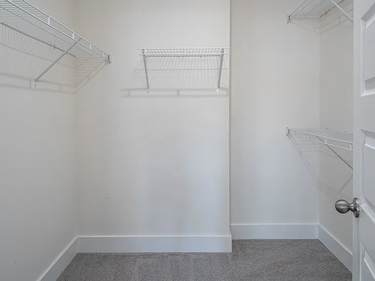 6808 Doddridge Ln — Photo 24