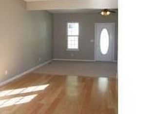 718 N Metter Ave, Columbia, IL 62236