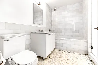 Rented by (Legacy) Elegran