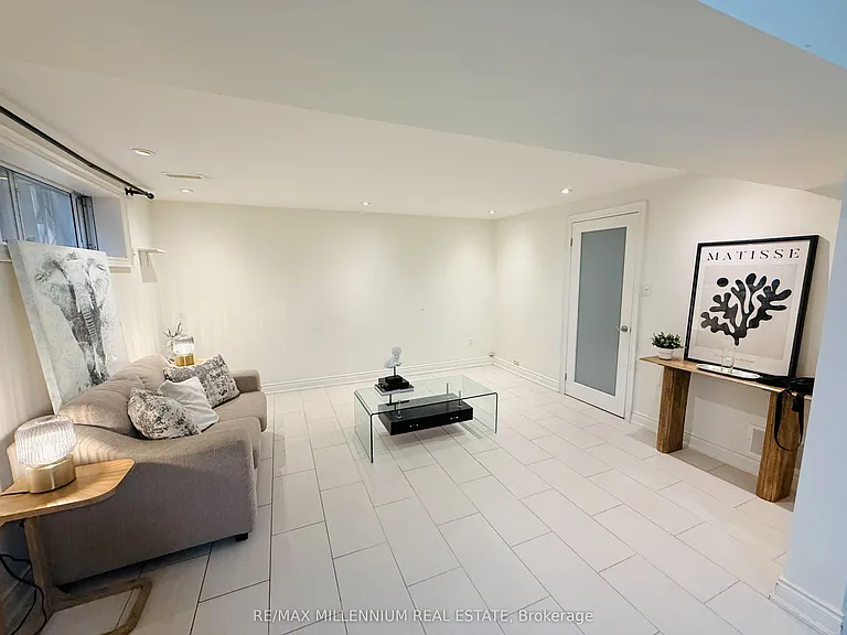 23 Monclova Rd #BASEMENT — Photo 6