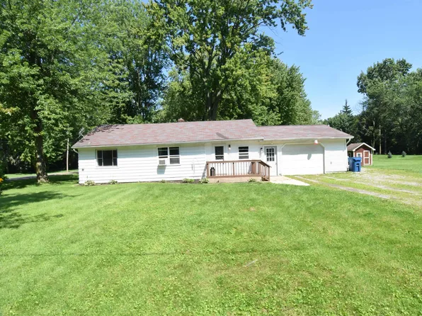 2850 Kiesel Rd, Midland, MI 48642