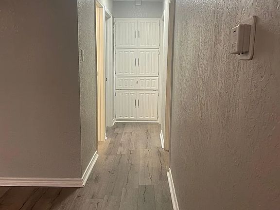 4th image of 6003 Brentcove Dr