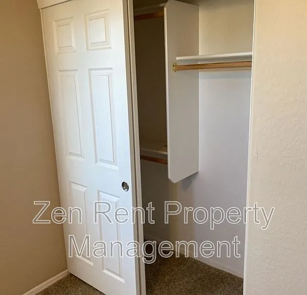2541 W Canyon Way — Photo 15
