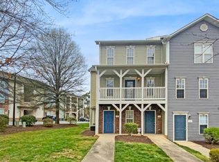 113 Steam Engine Dr UNIT 201, Mooresville, NC 28115