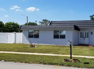 6971 NW 84th St, Tamarac, FL 33321
