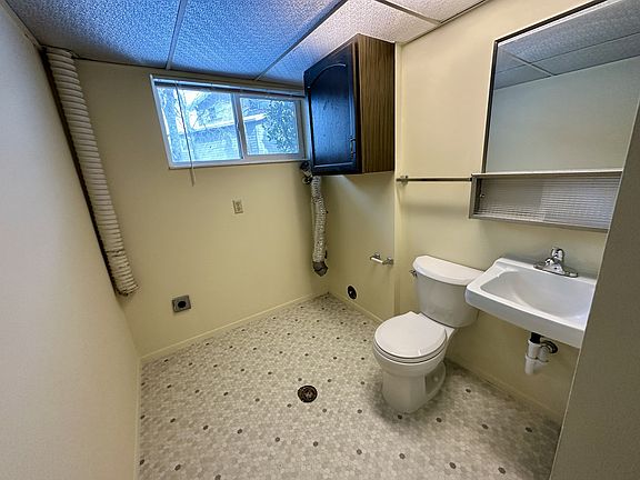 3rd image of 2613 E Towne Dr #1