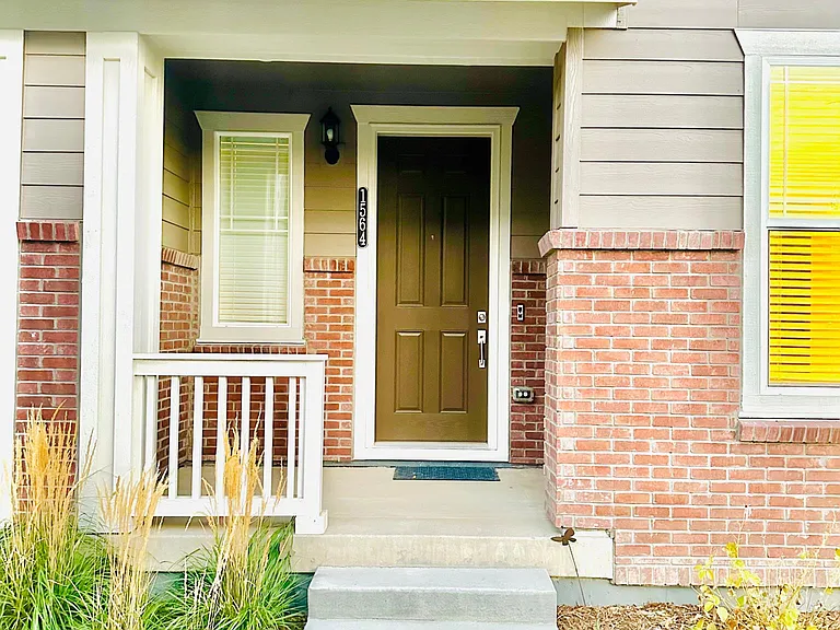 1564 Burke Aly — Photo 34