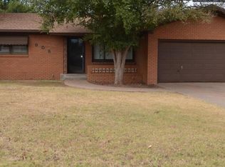 905 S 22nd St, Slaton, TX 79364