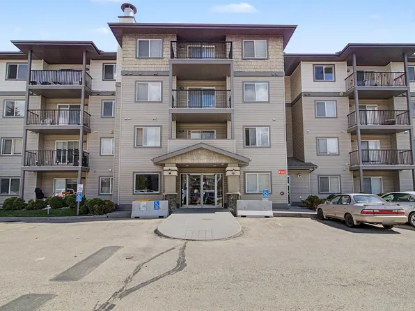 309 Clareview Station Dr NW #204, Edmonton, AB T5Y 0C5