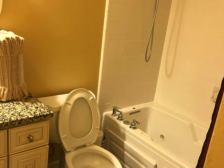 3851 Cedar Cir #3851 — Photo 9