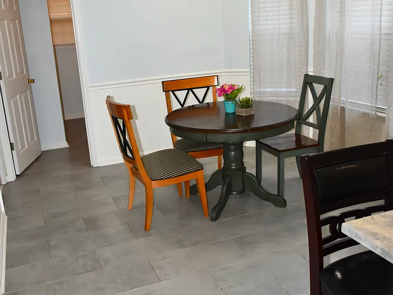 533 Oak Brook Dr — Photo 14