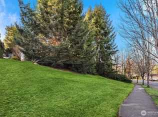 184 Xx NW, Issaquah, WA