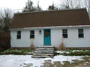 295 NW Corner Rd, North Stonington, CT 06359