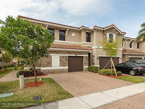 3rd image of 8443 Blue Cove Way #8443