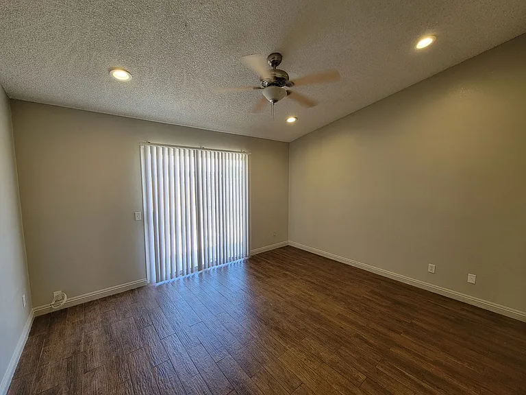 861 W Legion Rd — Photo 13