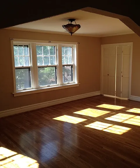 1206 Woodland Dr — Photo 1