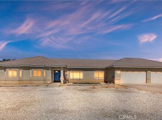 9245 Bellflower St, Oak Hills, CA 92344