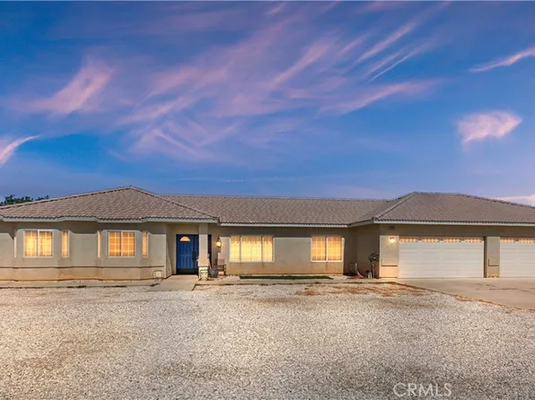 9245 Bellflower St, Oak Hills, CA 92344