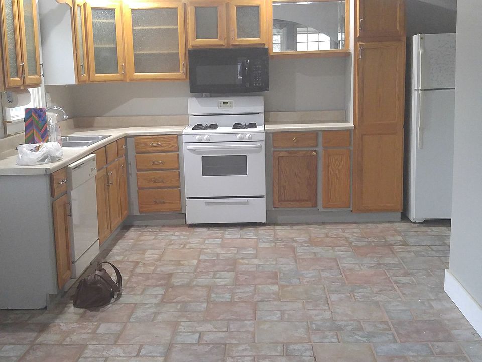 2nd image of 2746 N 68th St