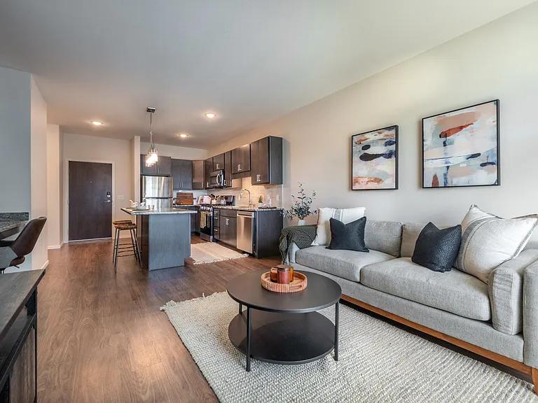 Northlake Lofts — Photo 14