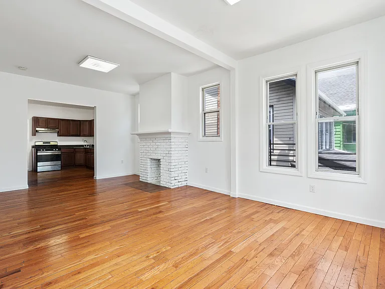 1043 Hunterdon St #2 — Photo 13