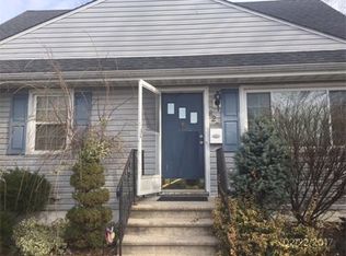 622 Hommann Ave, Perth Amboy, NJ 08861