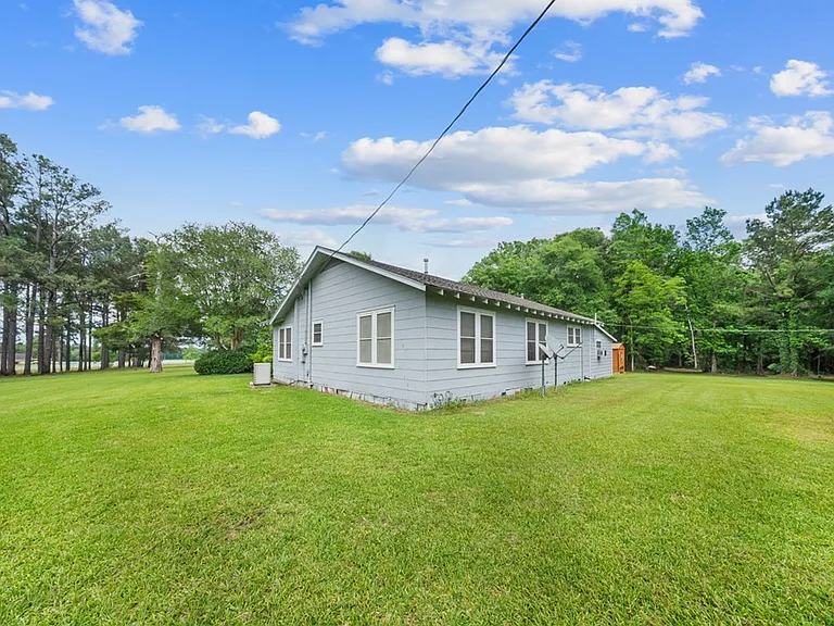 7264 State Highway 190 E — Photo 19