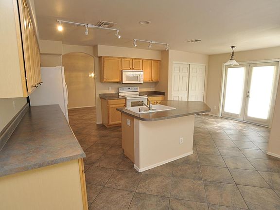 4th image of 2398 E Vistoso Village Pl