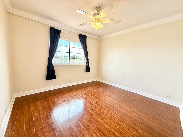 9656 Cobblestone Creek Dr — Photo 27