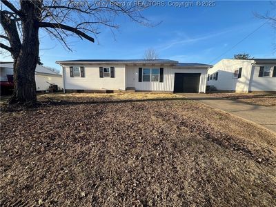 637 Douglas Ave, Ravenswood, WV, 26164