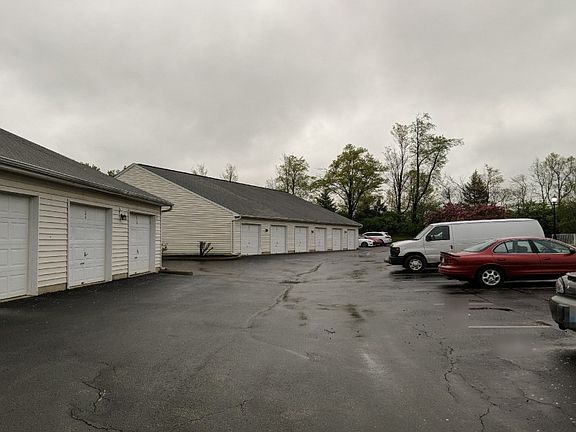 4th image of 10260 Crossbow Ct APT 11