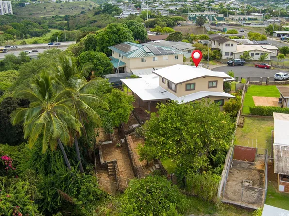 98-620 Kaamilo Pl, Aiea, HI 96701