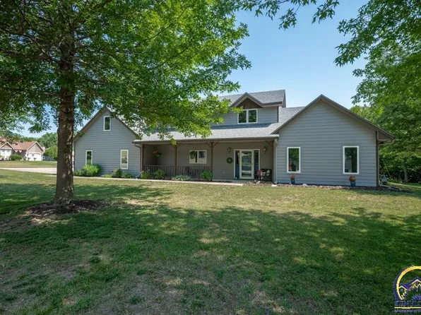3344 SE Starlite Dr, Topeka, KS 66605