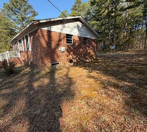 3rd image of 3629 Plantation Rd