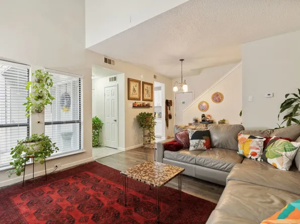 8404 Forest Ln APT 1402, Dallas, TX 75243