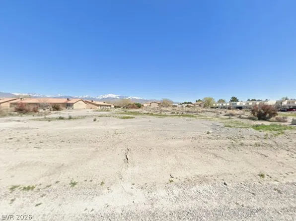 1081 S Nail Creek Ct, Pahrump, NV 89048