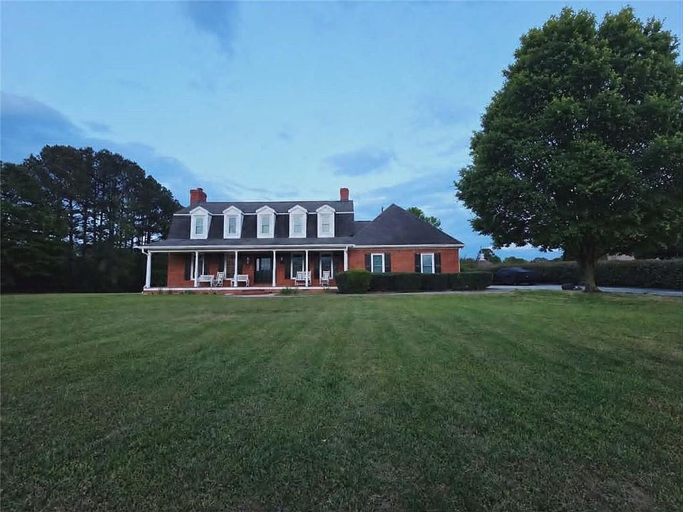 1st image of 1444 Doe Valley Dr