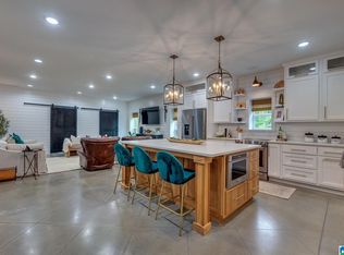 1110 Narrow Ln, Clanton, AL 35045