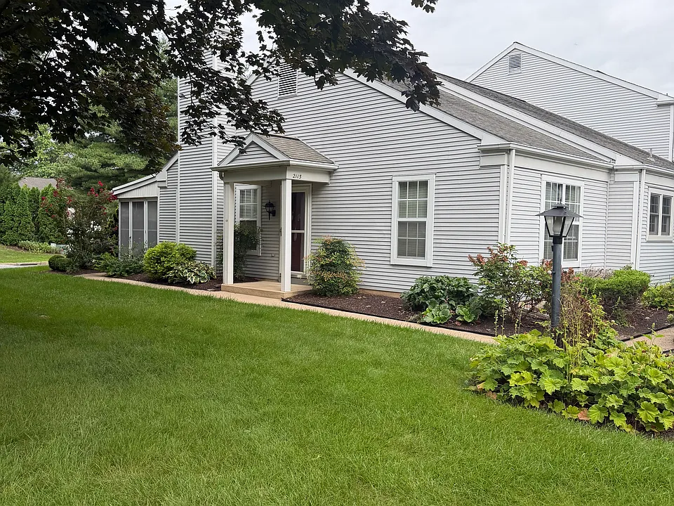 2115 Wexford Rd