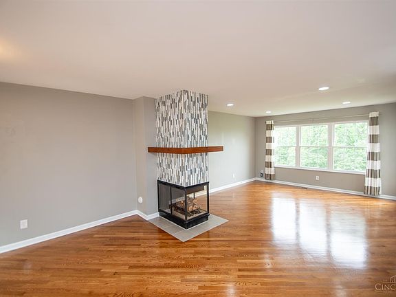 5th image of 5580 Windridge Dr
