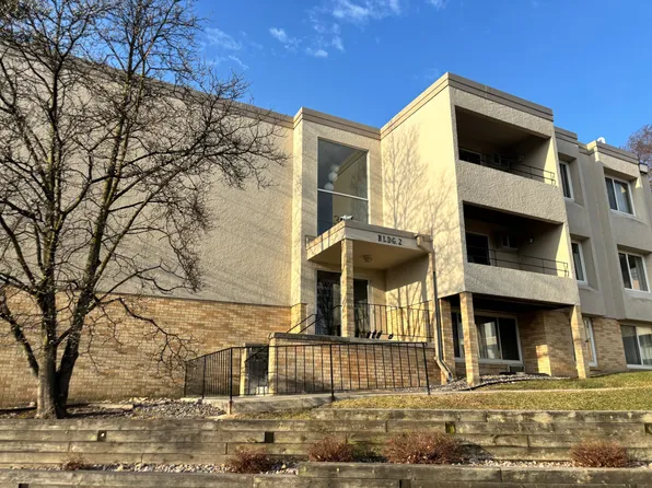 362 Elton Hills Dr NW APT 21, Rochester, MN 55901