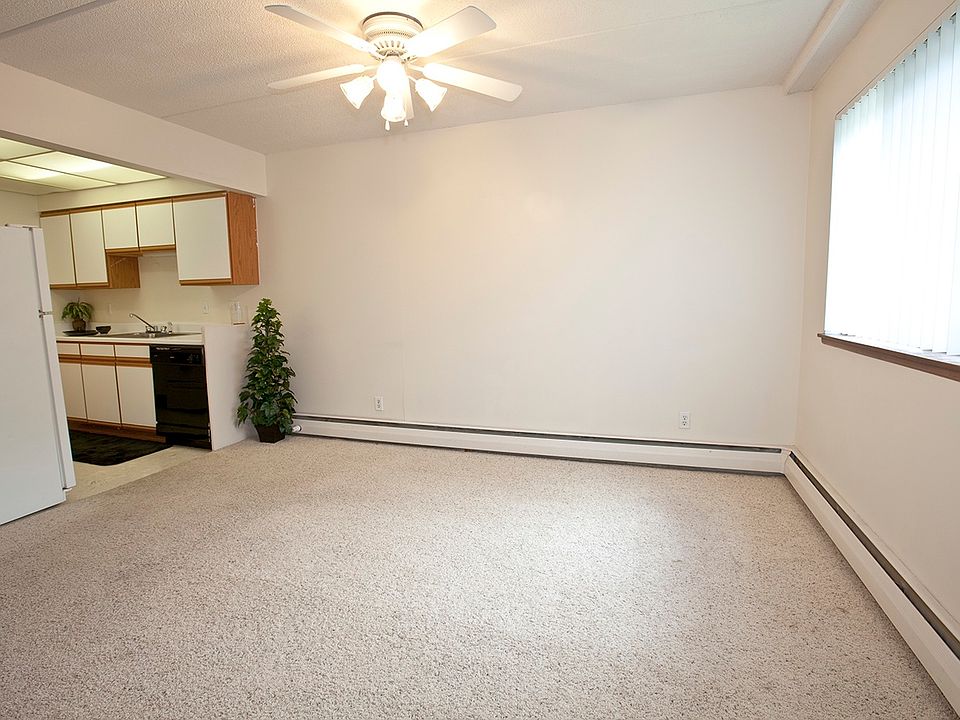 2nd image of 2085 Dotte Dr APT 205