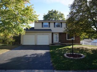 15 Roundtree Ct, Springboro, OH 45066