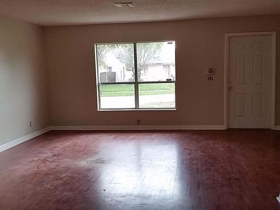 2nd image of 6126 Wauconda Way E #E
