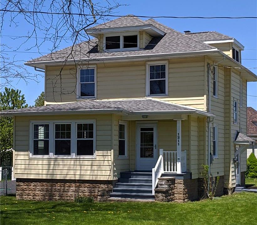 1st image of 1211 McKinley Pkwy