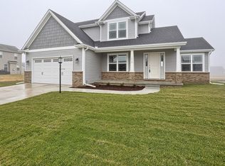 1419 Fieldstone Dr, Savoy, IL 61874