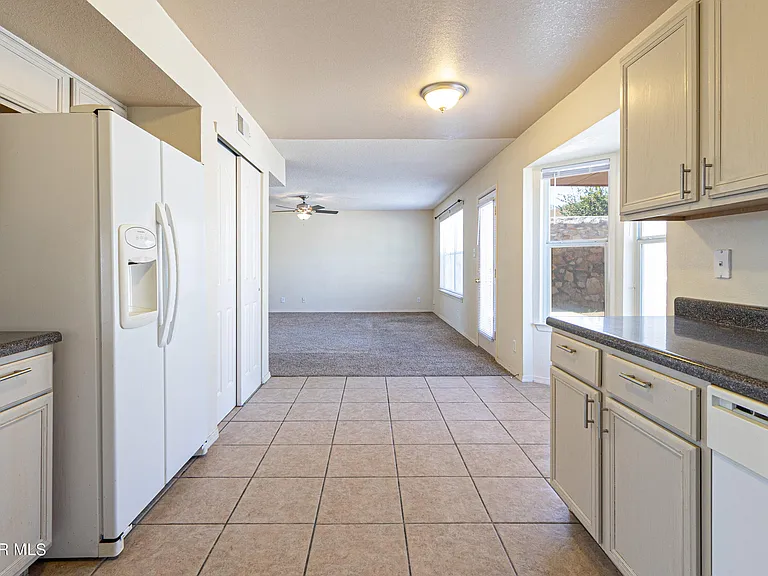 3717 Hubble Dr — Photo 9