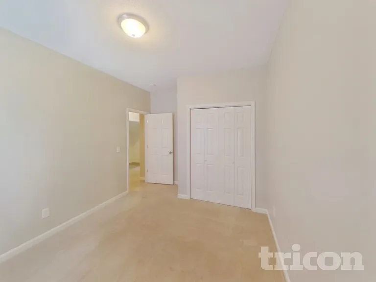 207 Lockleven Dr — Photo 12
