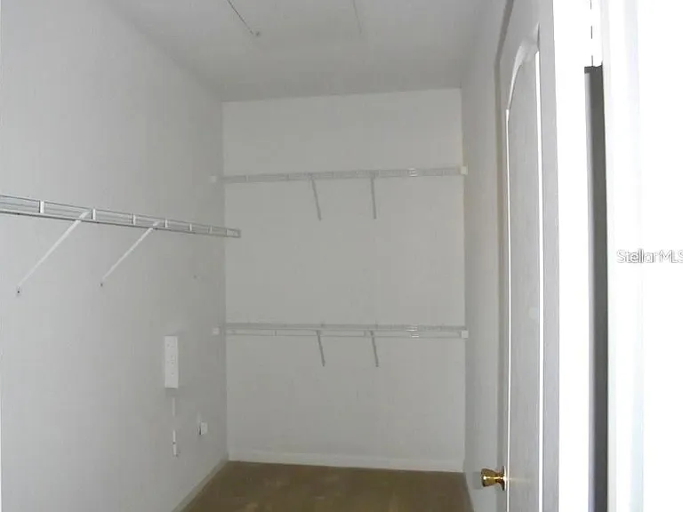10446 Villa View Cir — Photo 12